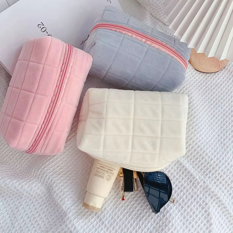 US Solid Fur Cosmetic Storage Bag Large Women Zipper Makeup Organizer Handbag Stationery Pencil Case Travel Make up Toiletry Punch